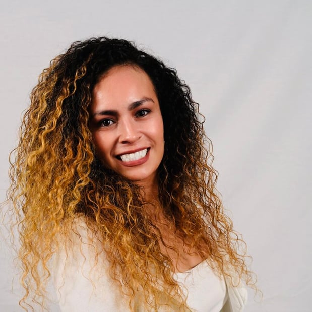 Images Viviana Orona Real Estate