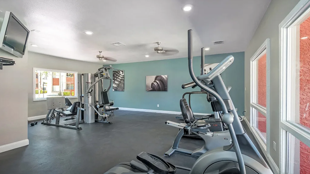 Images Spring Meadow Apartments