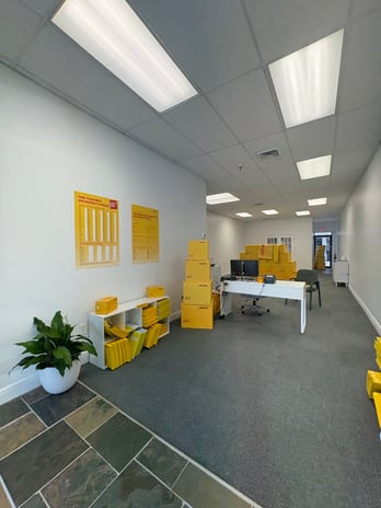 Images DHL Express Service Point Boca Raton