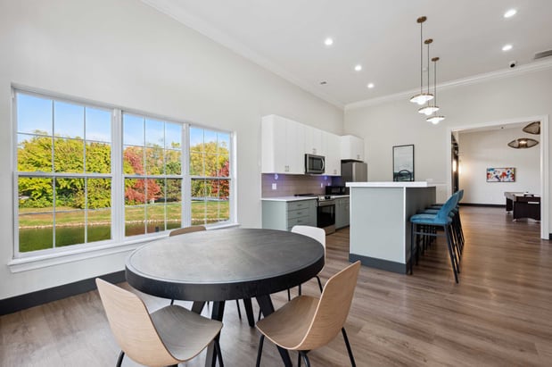 Images Devonshire Apartments