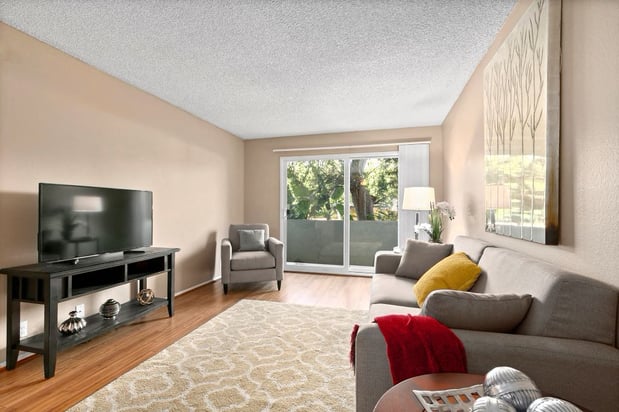 Images Vista Apartments