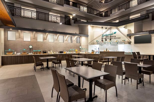 Images Embassy Suites by Hilton Miami International Airport