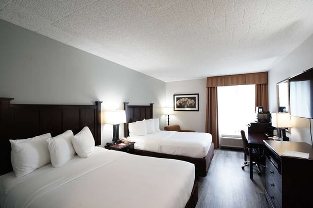 Images Best Western Paramus Hotel & Suites