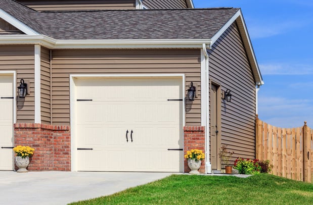 Images S&T Roofing and Siding