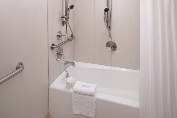 Images Embassy Suites by Hilton Boston Marlborough