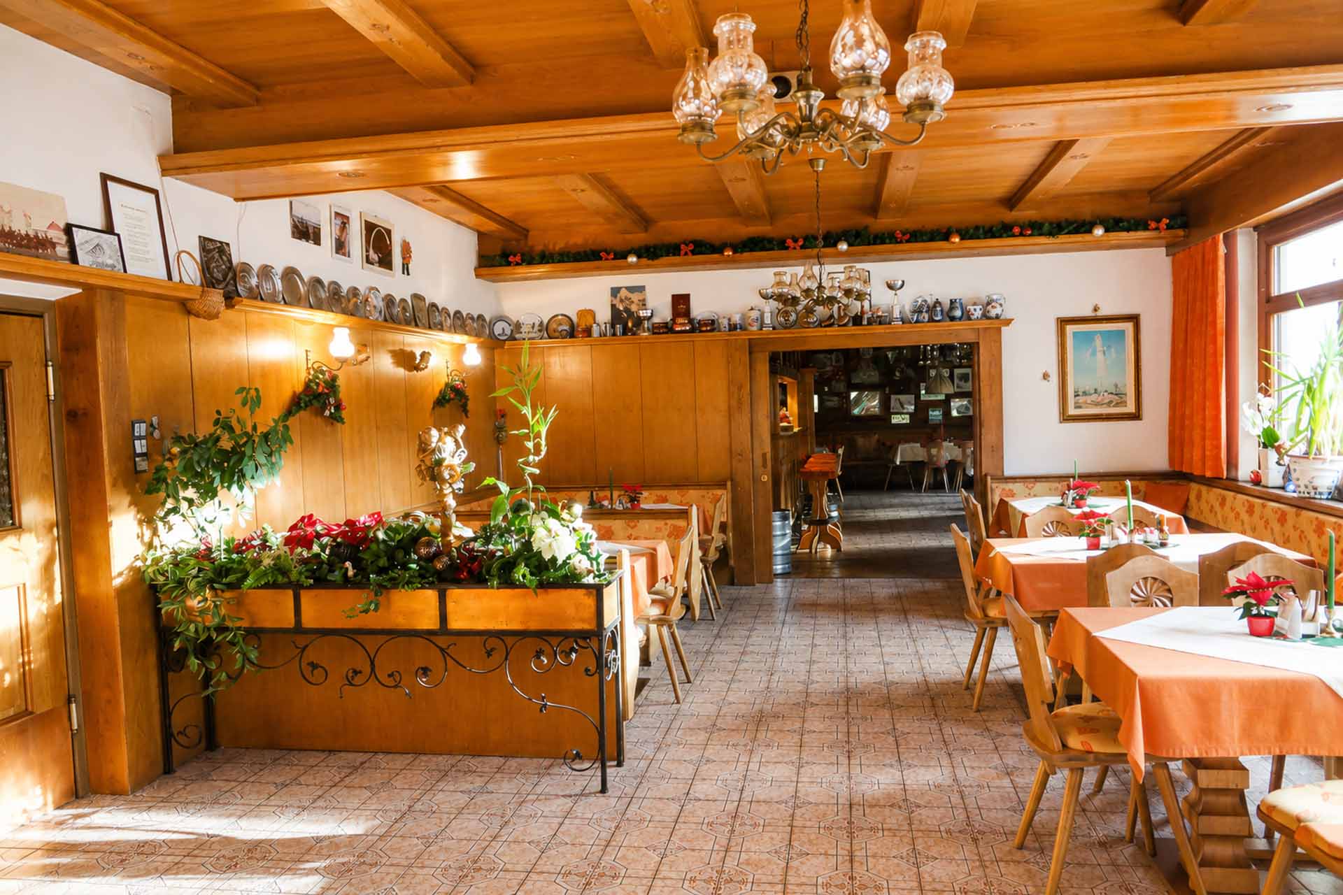 Gasthof Alpenrose & Pension Nina, Gschnitz 61 in Gschnitz