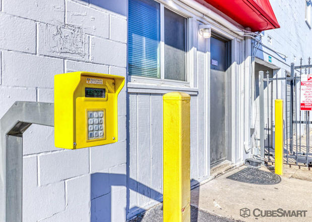 Images CubeSmart Self Storage