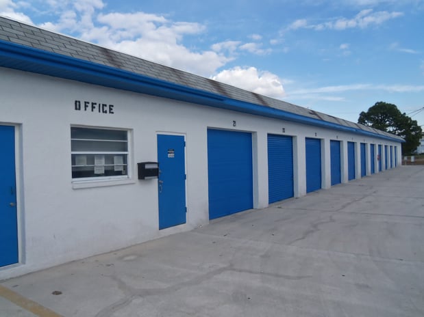 Images A American Self Storage