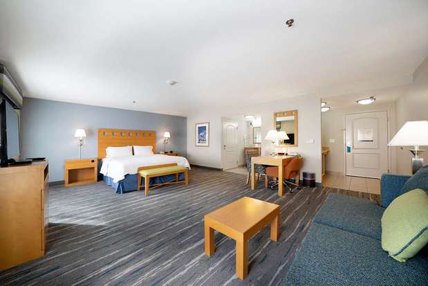 Images Hampton Inn & Suites Madera