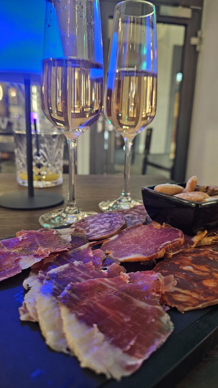 Bilder Reserva Lounge - Spanische Spezialitäten