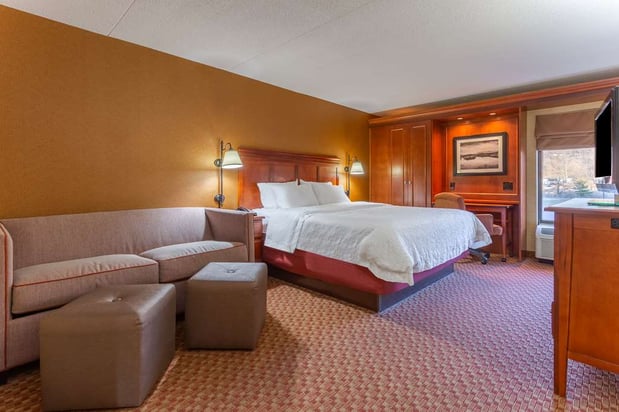 Images Hampton Inn Peoria-East At The River Boat Crossing