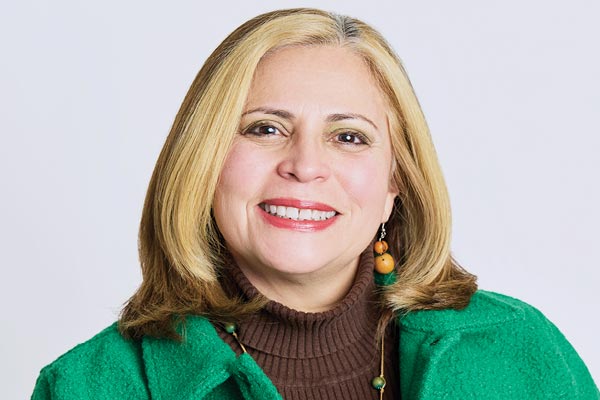 Patricia Espinoza, Retail Partner in our Lynden Park Mall store