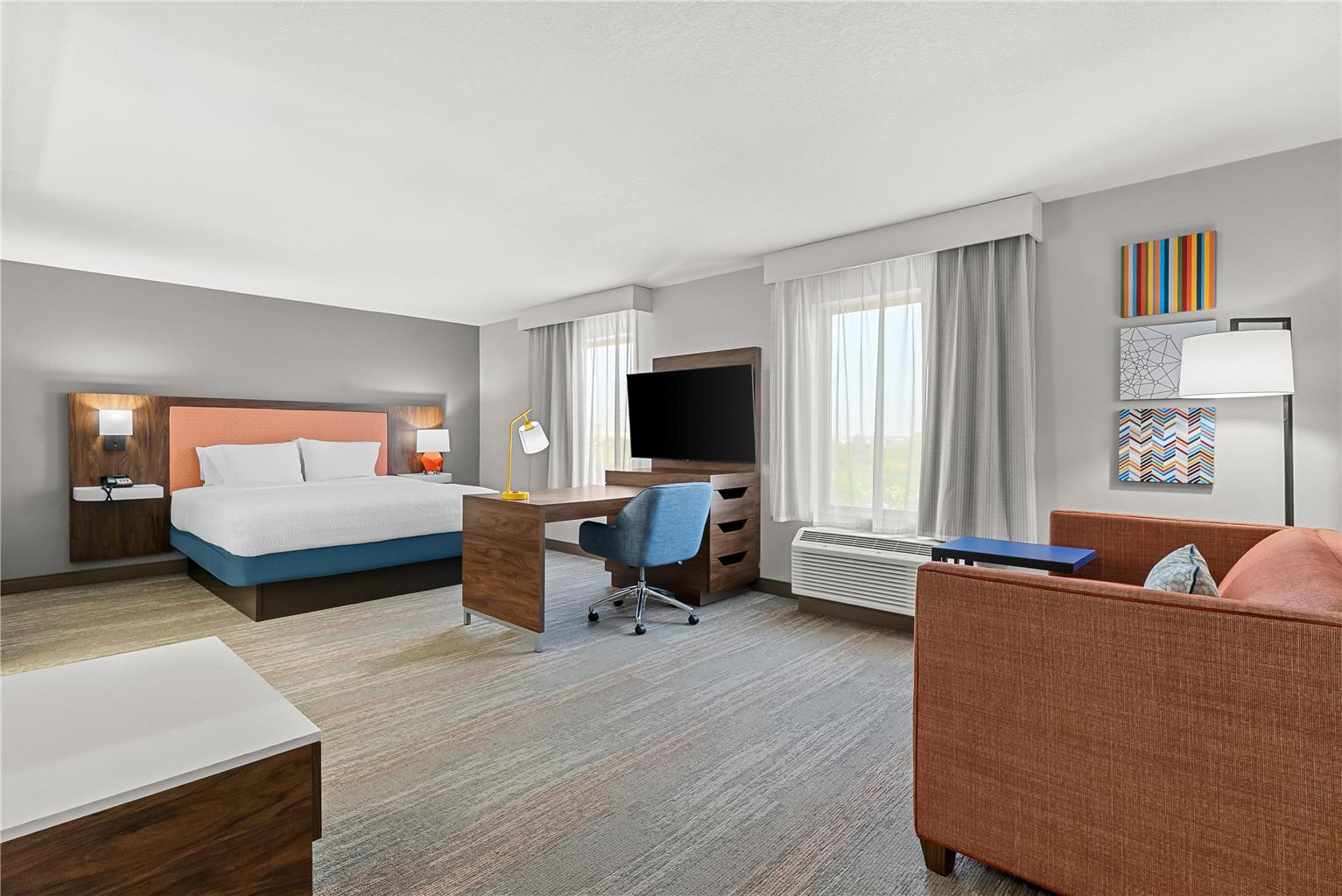 Guest room