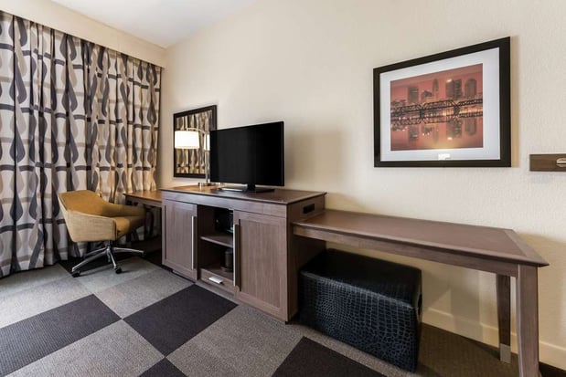 Images Hampton Inn by Hilton Columbus I-70E/Hamilton Rd.