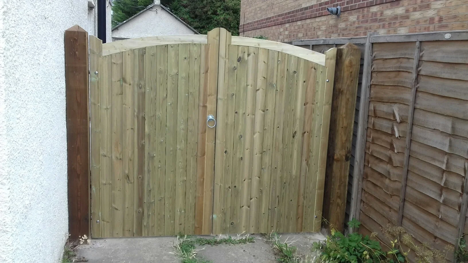 Images Milan Fencing & Landscaping