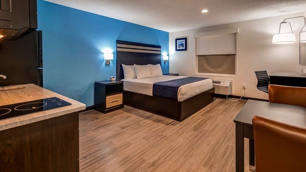 Images SureStay Plus by Best Western Humble