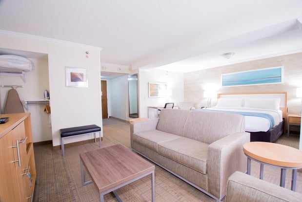 Images Holiday Inn Greenville by IHG