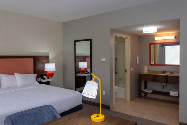Images Hampton Inn & Suites Riverton