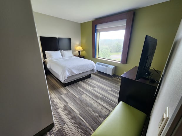 Images Holiday Inn Express & Suites Heber Springs by IHG
