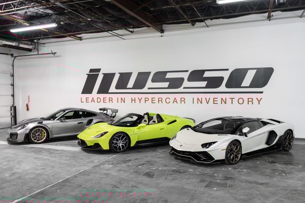 Images iLusso Exotic Car Dealership