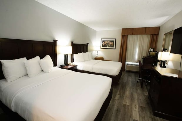 Images Best Western Paramus Hotel & Suites
