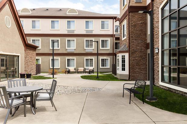 Images Staybridge Suites Fort Wayne by IHG