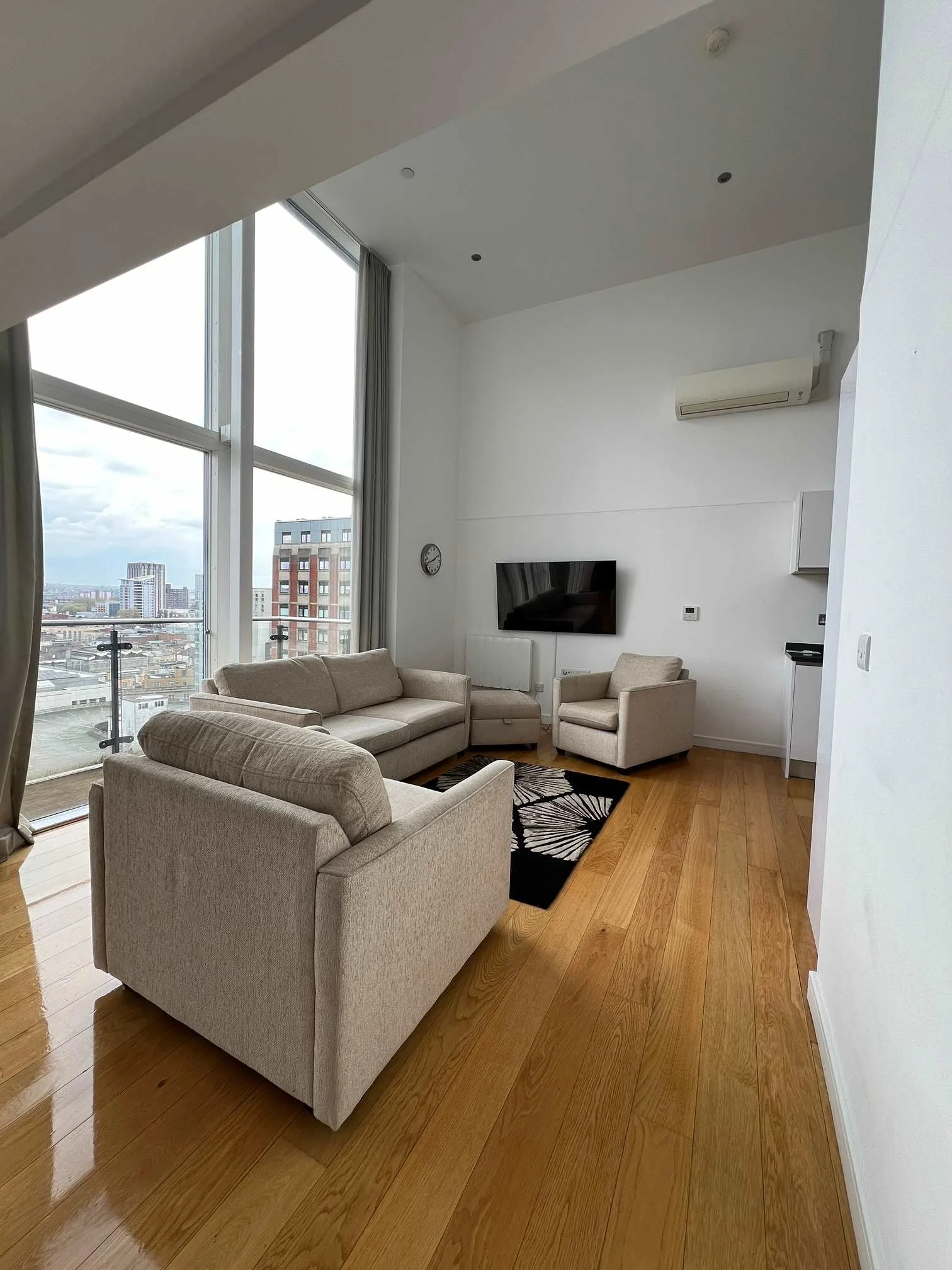 Images Maid in Bristol Cleaning Service Ltd