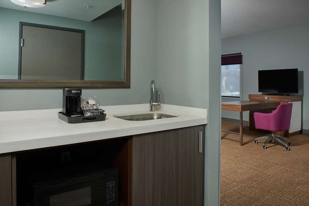 Images Hampton Inn Sherwood Portland