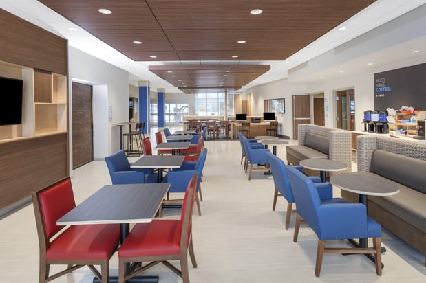 Images Holiday Inn Express & Suites Hudson I-94 by IHG