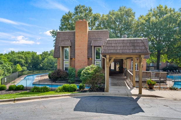 Images Ridge at Chestnut Apartments