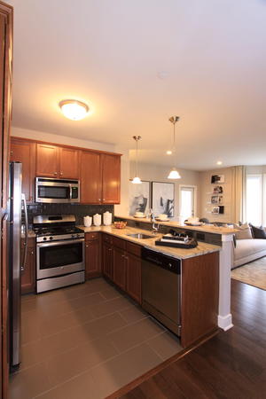Images Barclay Glen Apartments