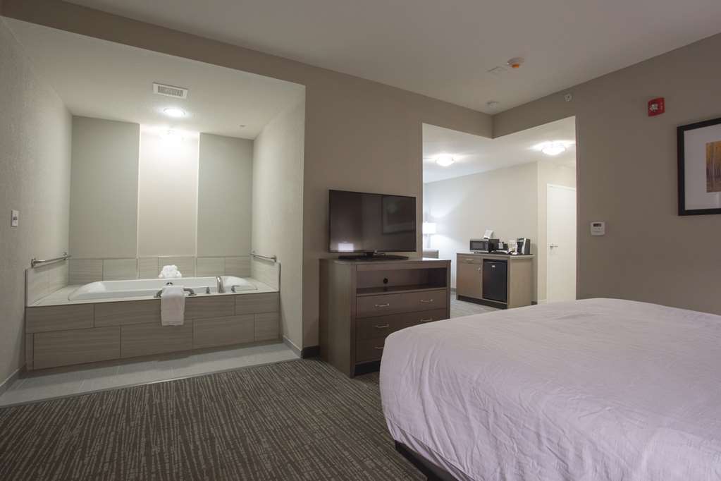 Guest room