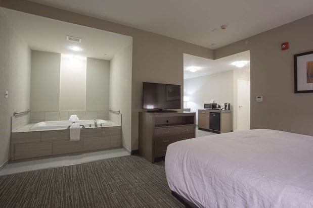 Images Hilton Garden Inn Bolingbrook I-55
