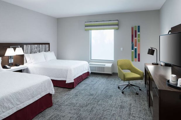 Images Hampton Inn & Suites Cape Canaveral Cruise Port