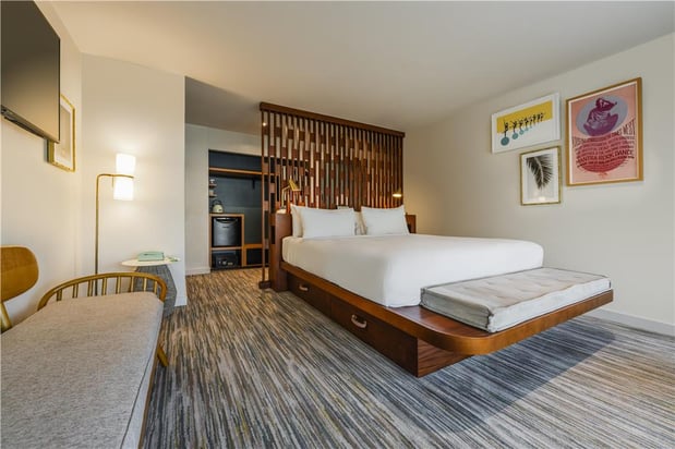 Images Flamingo Resort and Spa Santa Rosa Sonoma, Tapestry by Hilton