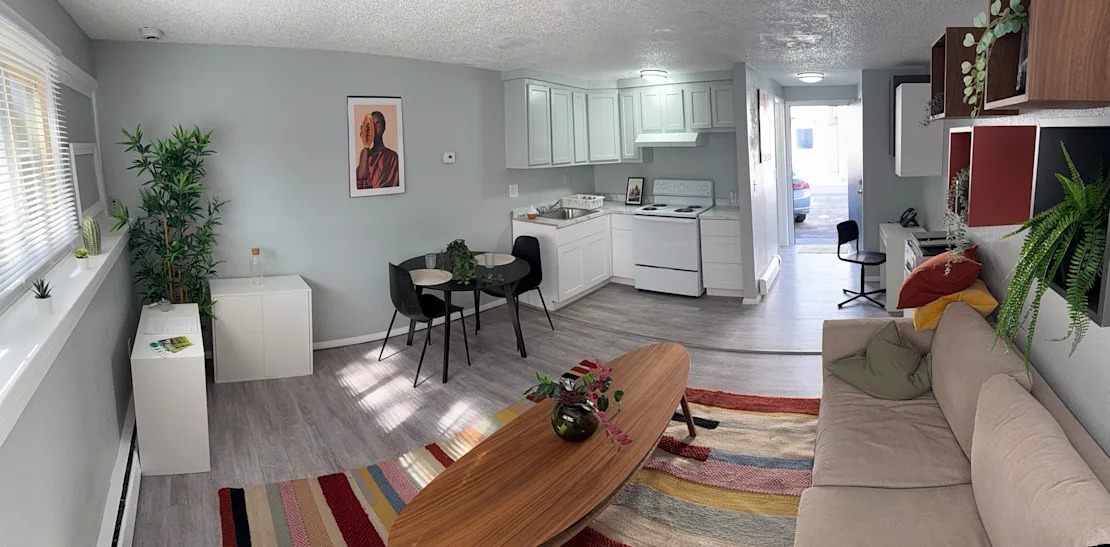 The Duchess- Living Room View