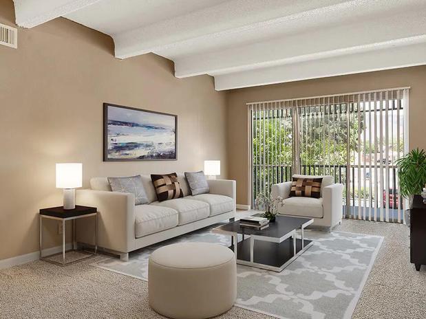 Images La Vida Buena Apartments