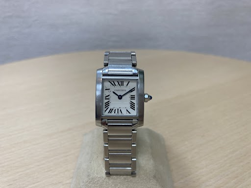 Images KOMEHYO（コメ兵）買取センター京橋京阪モール