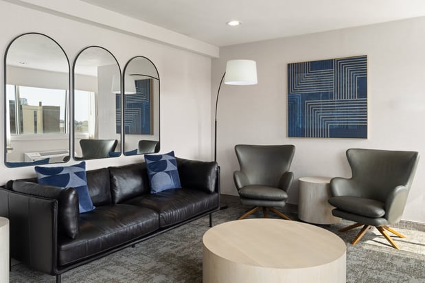 Images Holiday Inn Sioux Falls-City Centre by IHG