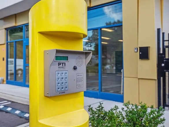 Images SmartStop Self Storage