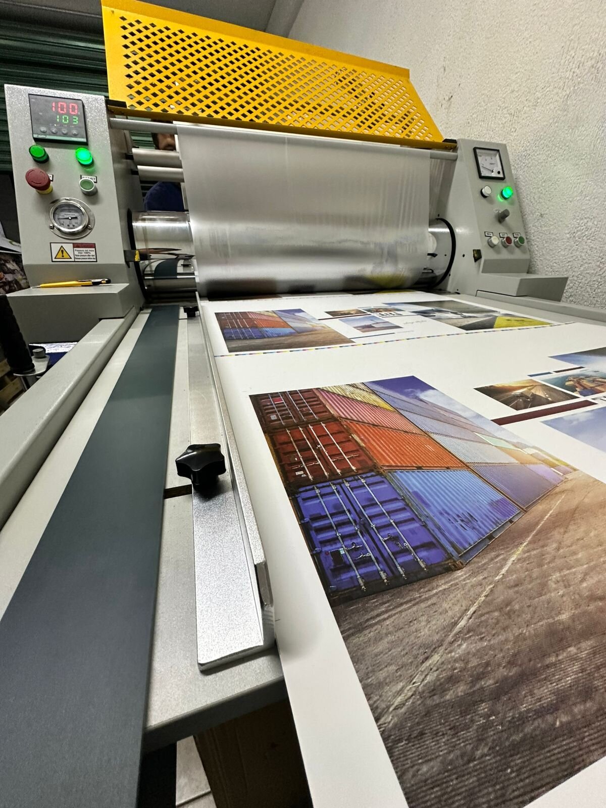 Images E Mark Media Herramientas de Comercialización