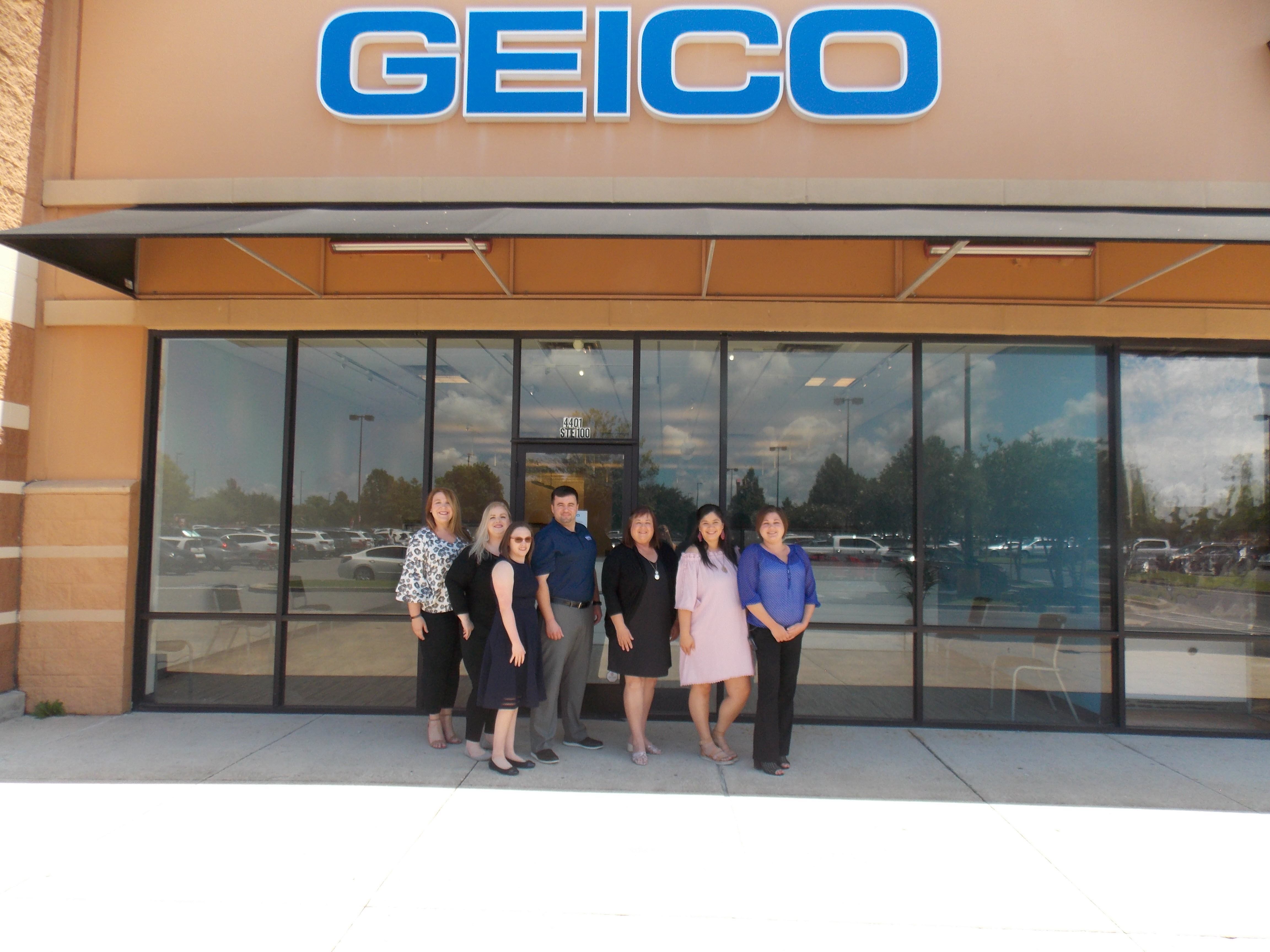 GEICO Insurance Agent Photo