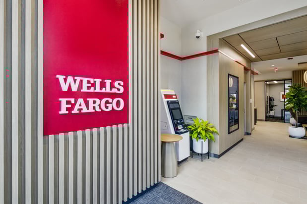 Images Wells Fargo Bank