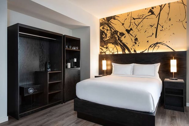 Images Holman Riverfront Park Hotel Salem, Tapestry Collection by Hilton