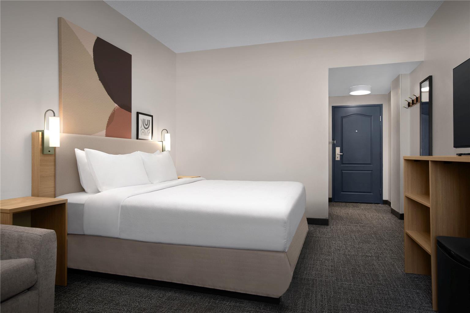 Guest room