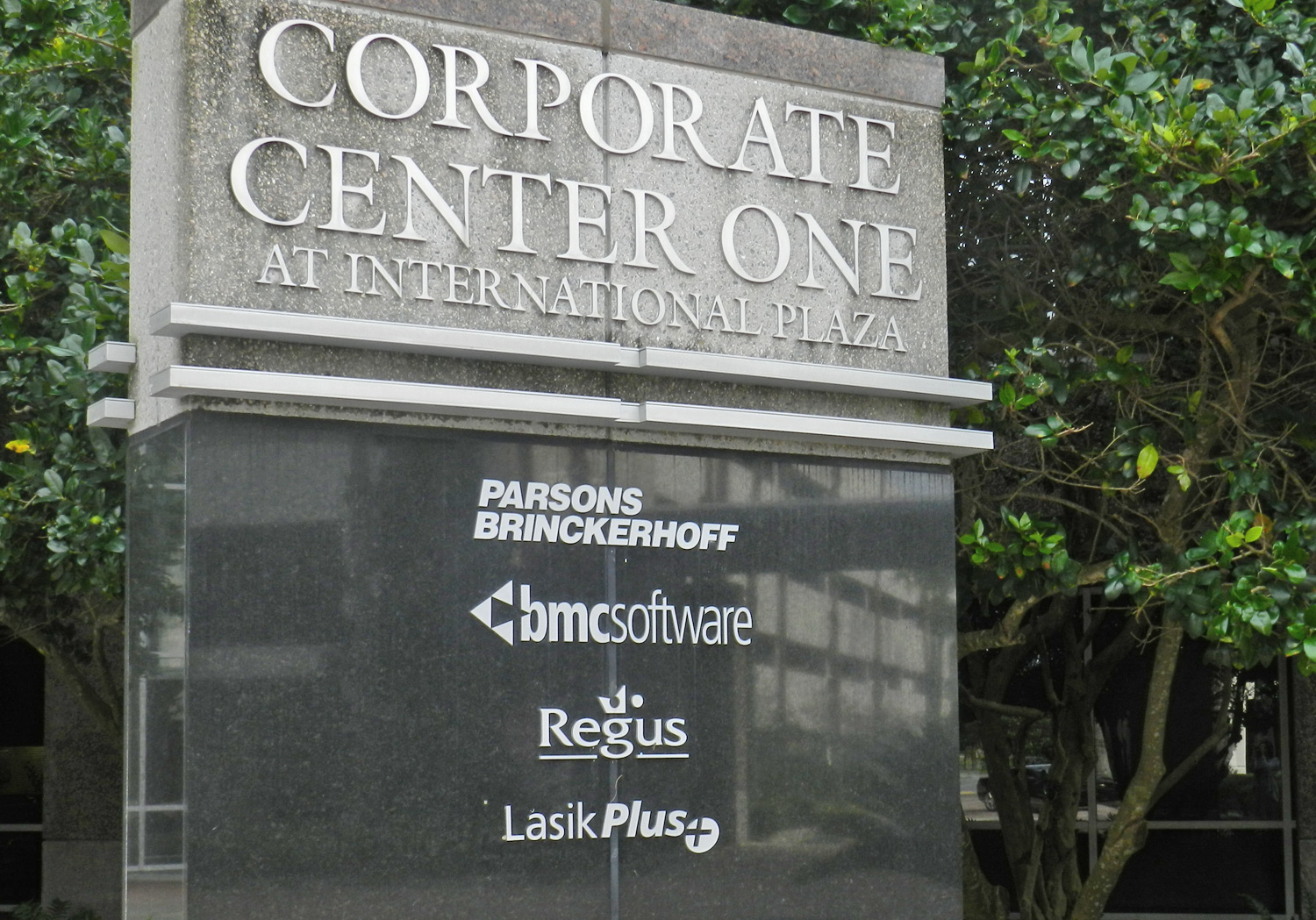 Tampa  LasikPlus Vision Center Exterior