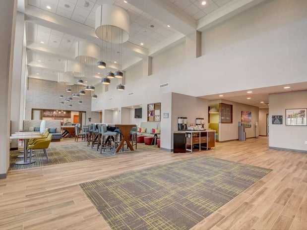 Images Hampton Inn and Suites Williamstown Ark Encounter