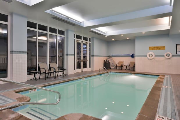 Images Holiday Inn Kansas City Airport by IHG