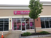 Exterior photo of T-Mobile Store at Farmington & Little Falls Bridge, Rochester, NH