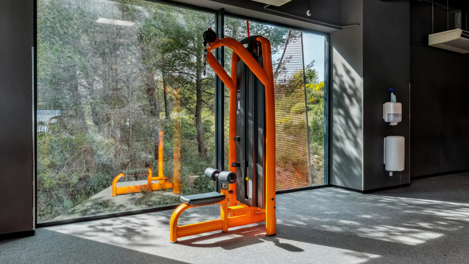 Images Basic-Fit 24/7